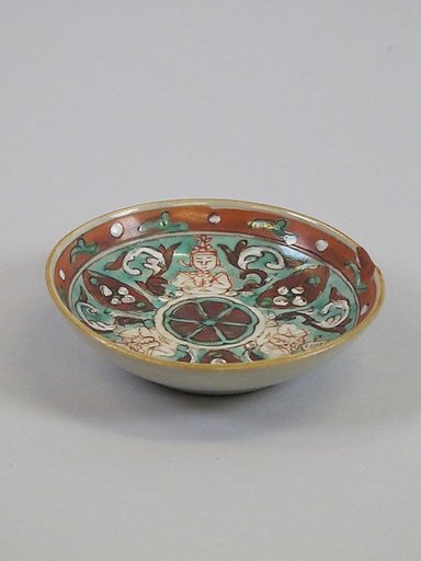 Saucer with Thai mythical figures