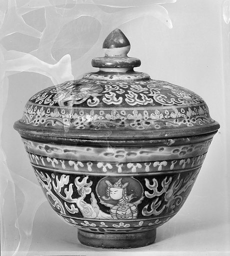 Covered jar with Thai mythical figures