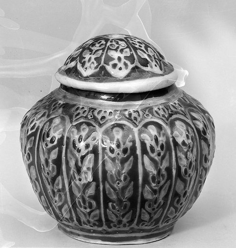 Covered jar with floral pattern