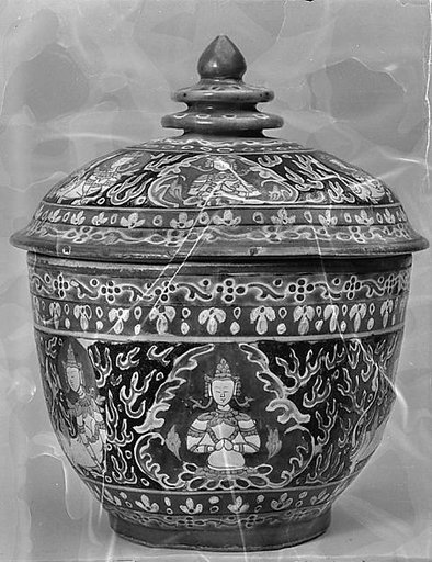 Covered bowl with Thai mythical figures
