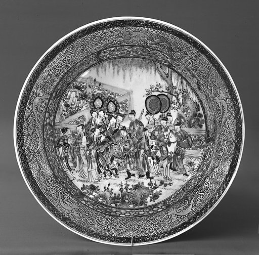 Plate with a narrative scene of the Consort Yang
