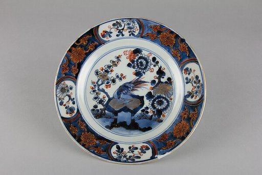 Plate with bird and flowers