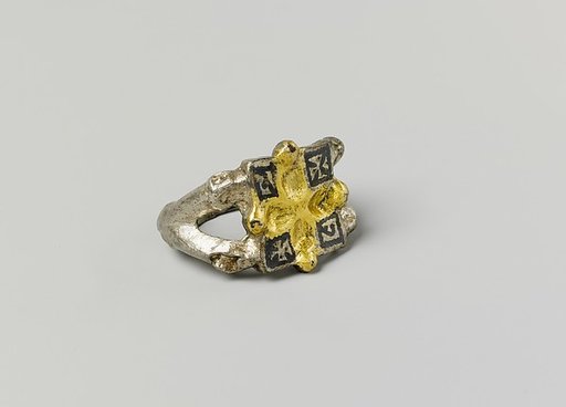 Finger Ring