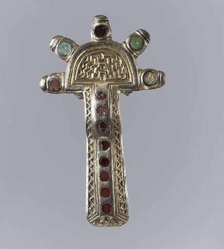 Bow Brooch