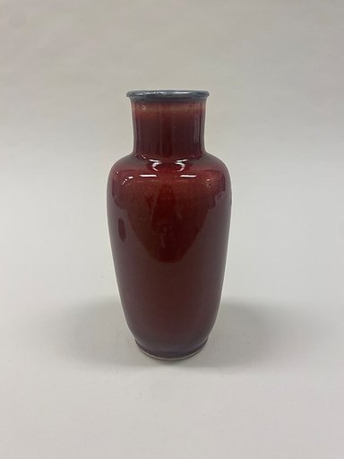 Mallet-shaped vase