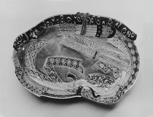 Plate
