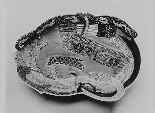 Plate