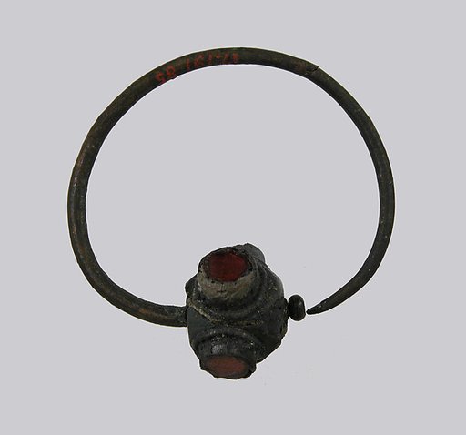 Earring