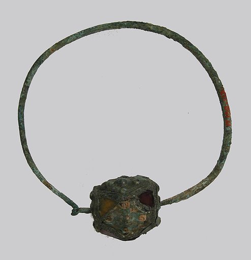 Earring