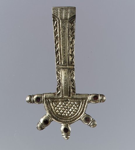 Bow Brooch