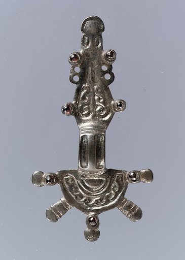 Bow Brooch