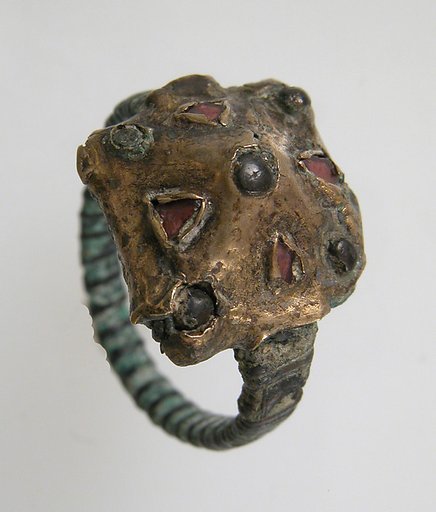 Finger Ring