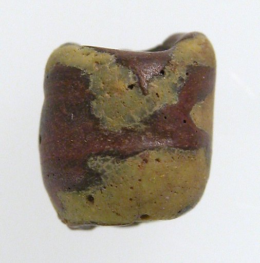 Small Bead