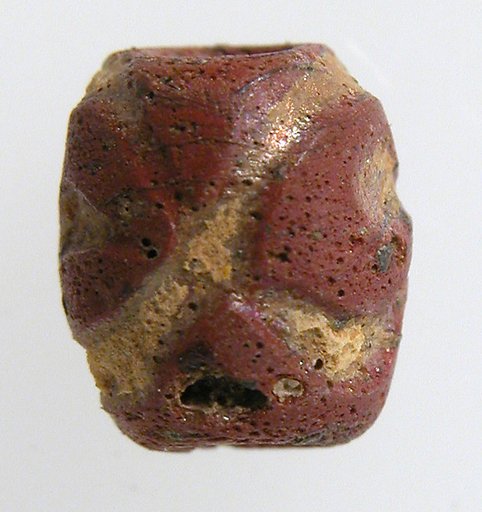 Small Bead