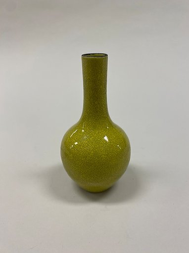 Bottle vase