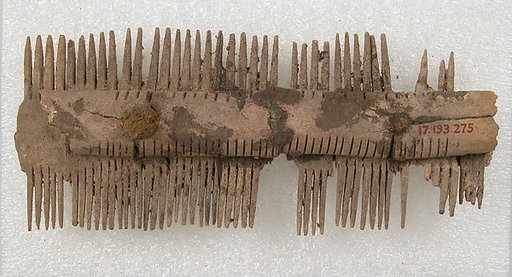 Double-Sided Comb