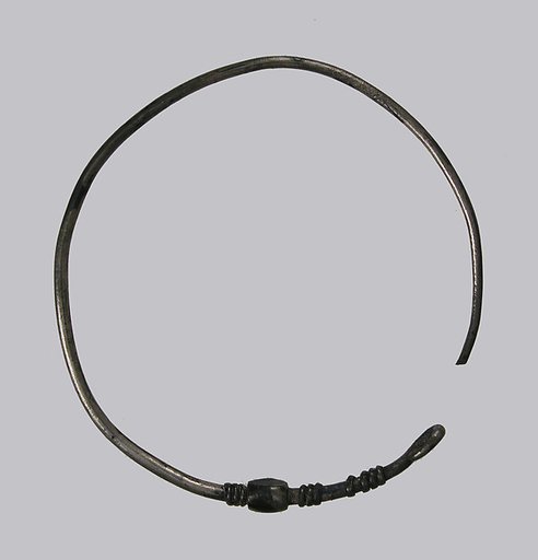 Earring