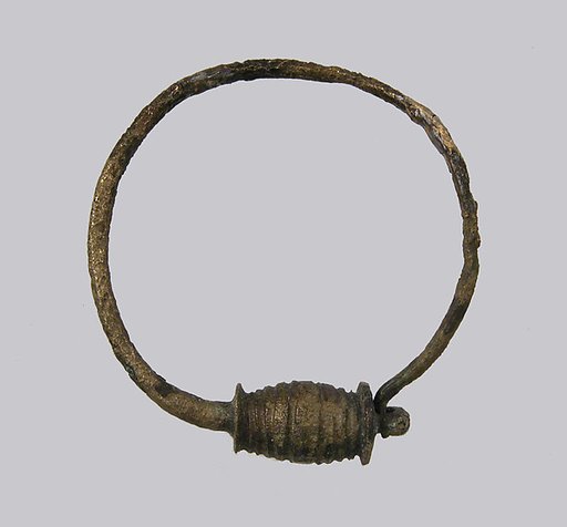 Earring