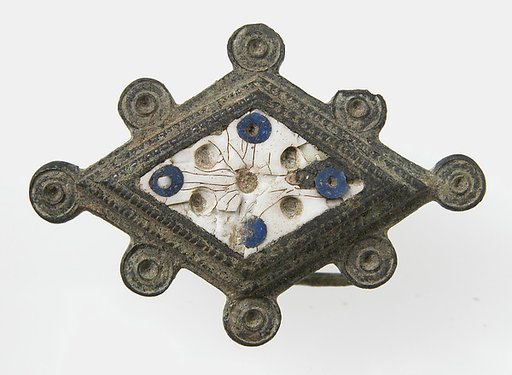 Brooch