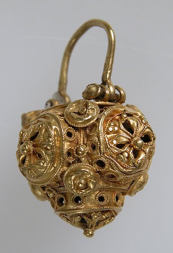 Basket Earring