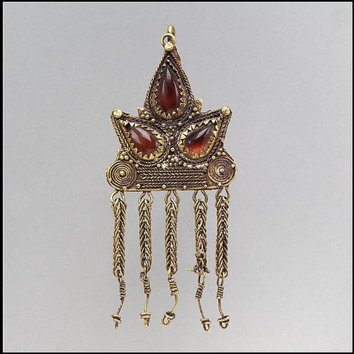 Earring