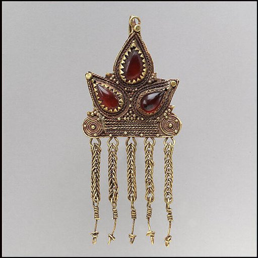 Earring