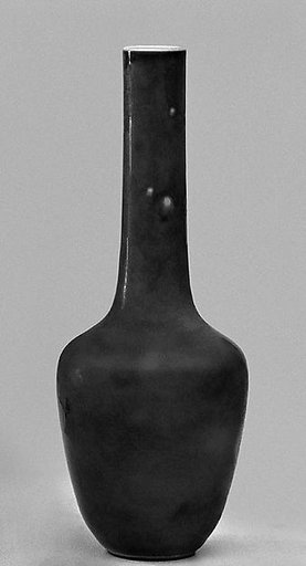 Bottle vase