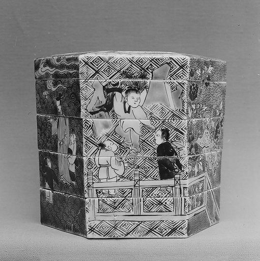 Box in Five Compartments