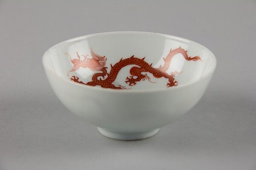 Wine cup with dragon