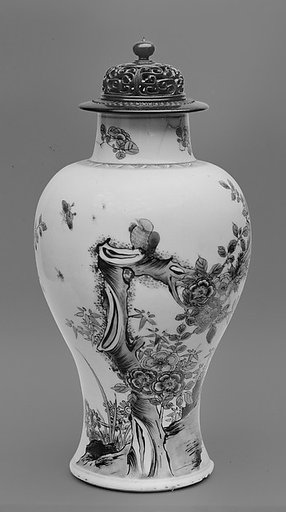 Vase with birds and flowers
