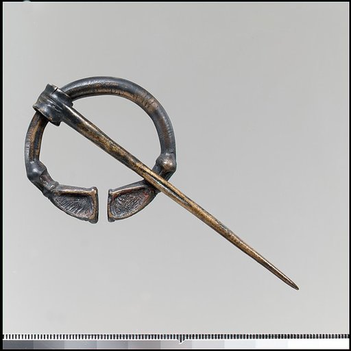 Penannular Brooch