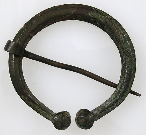 Penannular Brooch
