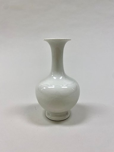 Vase with floral patterns