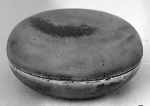 Seal paste box