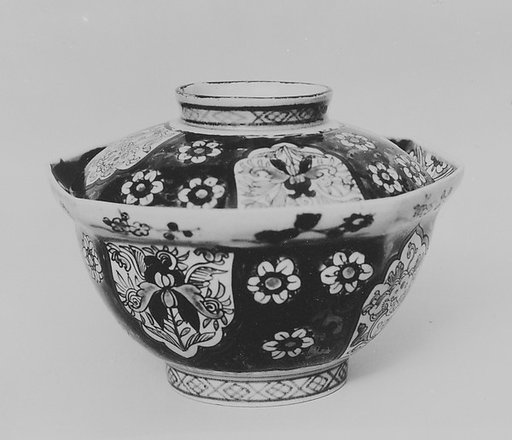 Covered bowl