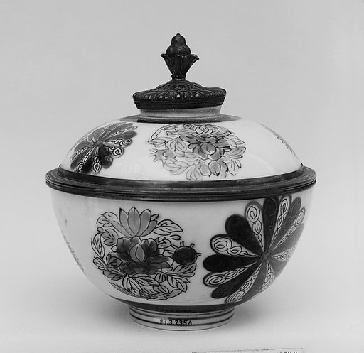 Bowl and Cover