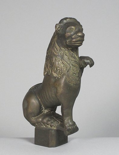 Lion Sejant Rampant