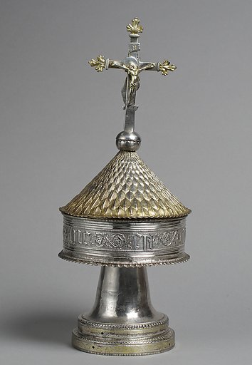 Pyx