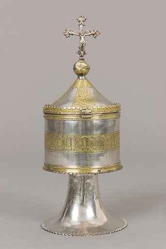 Pyx