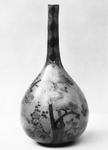 Wine bottle