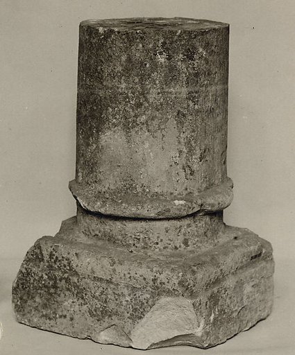Column Base with Shaft
