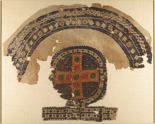 Fragment with an Arch and a Gemmed Cross