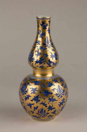Double-gourd vase with lotus scrolls