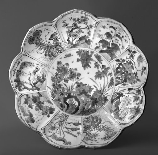 Lobed dish with floral patterns
