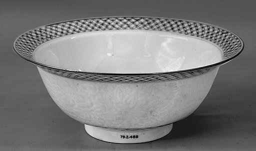 Bowl with floral pattern