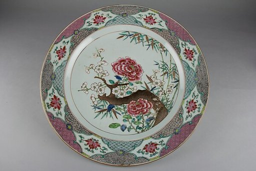 Dish with plants