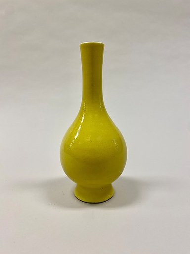 Bottle vase
