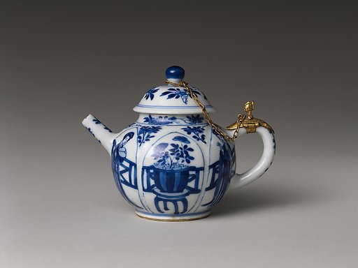 Teapot
