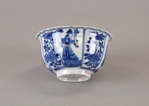 Cup with women and flowers