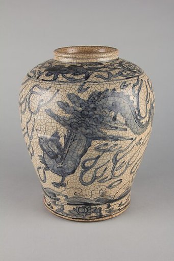 Jar with dragon